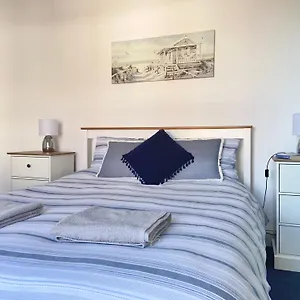 Holiday home Bero Terrace, Only A Minutes Walk To The Beach!, Withernsea