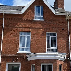 https://roskeen-townhouse.belfasthotelsireland.com